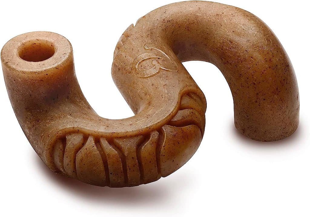 Osso de mastigar durável para cachorros agressivos Benebone Tripe, feito com tripa real, grande, fabricado nos EUA.